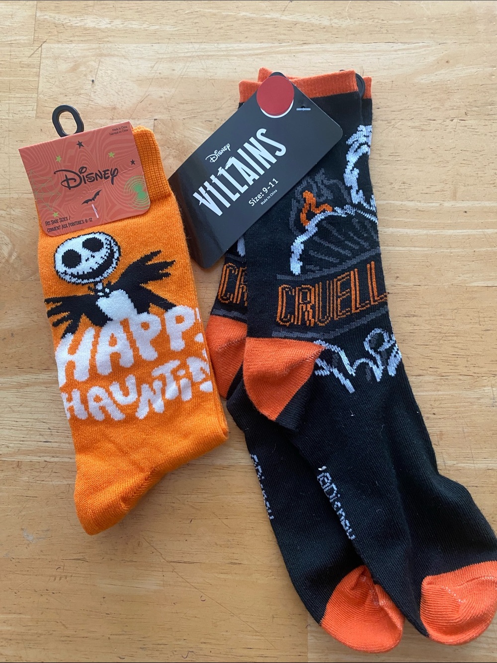 2 pair Disney halloween crew socks Cruella DeVil & NBC Jack Skellington NWT